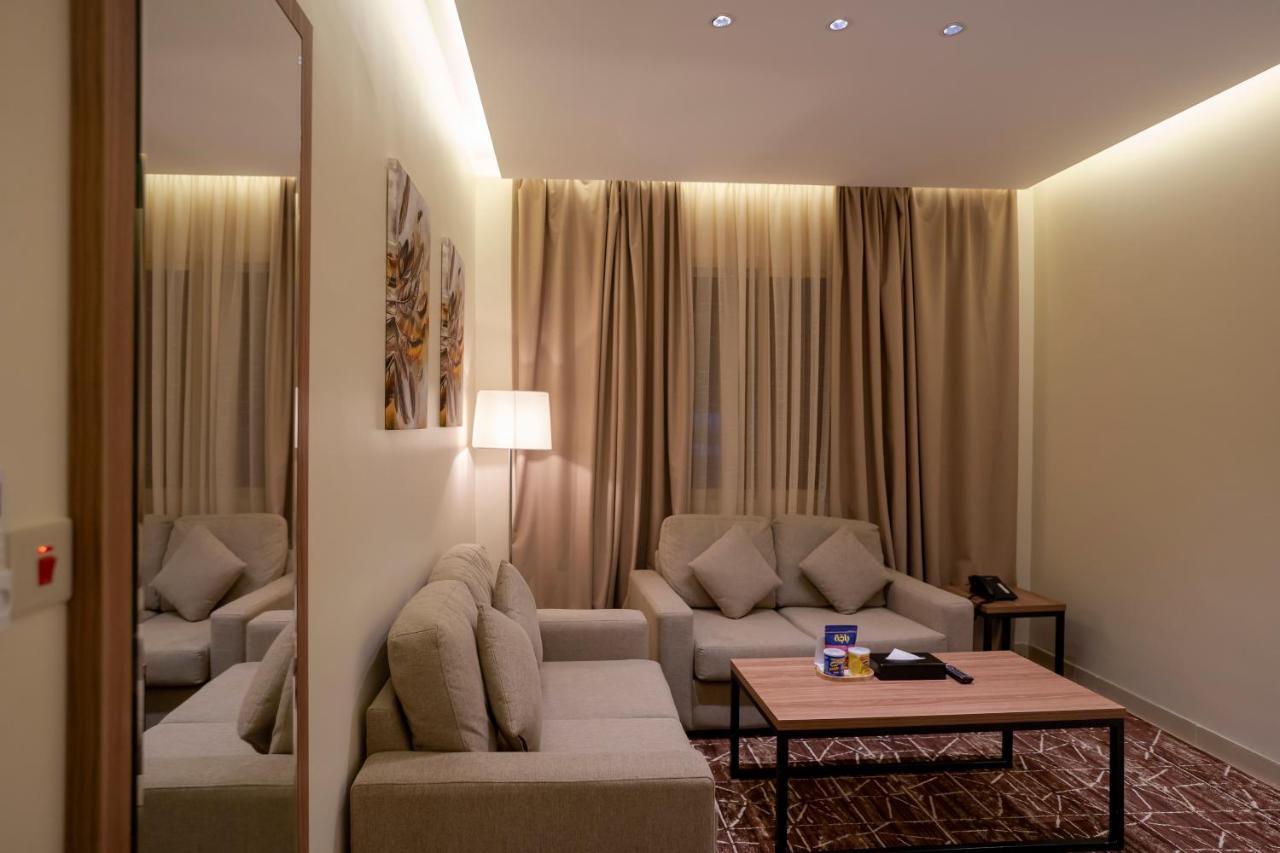 W Suites Hotel Abha Buitenkant foto