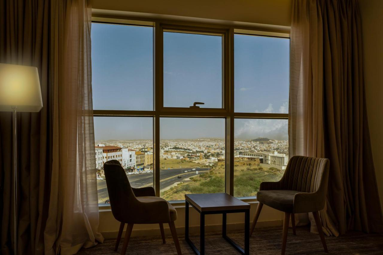W Suites Hotel Abha Buitenkant foto