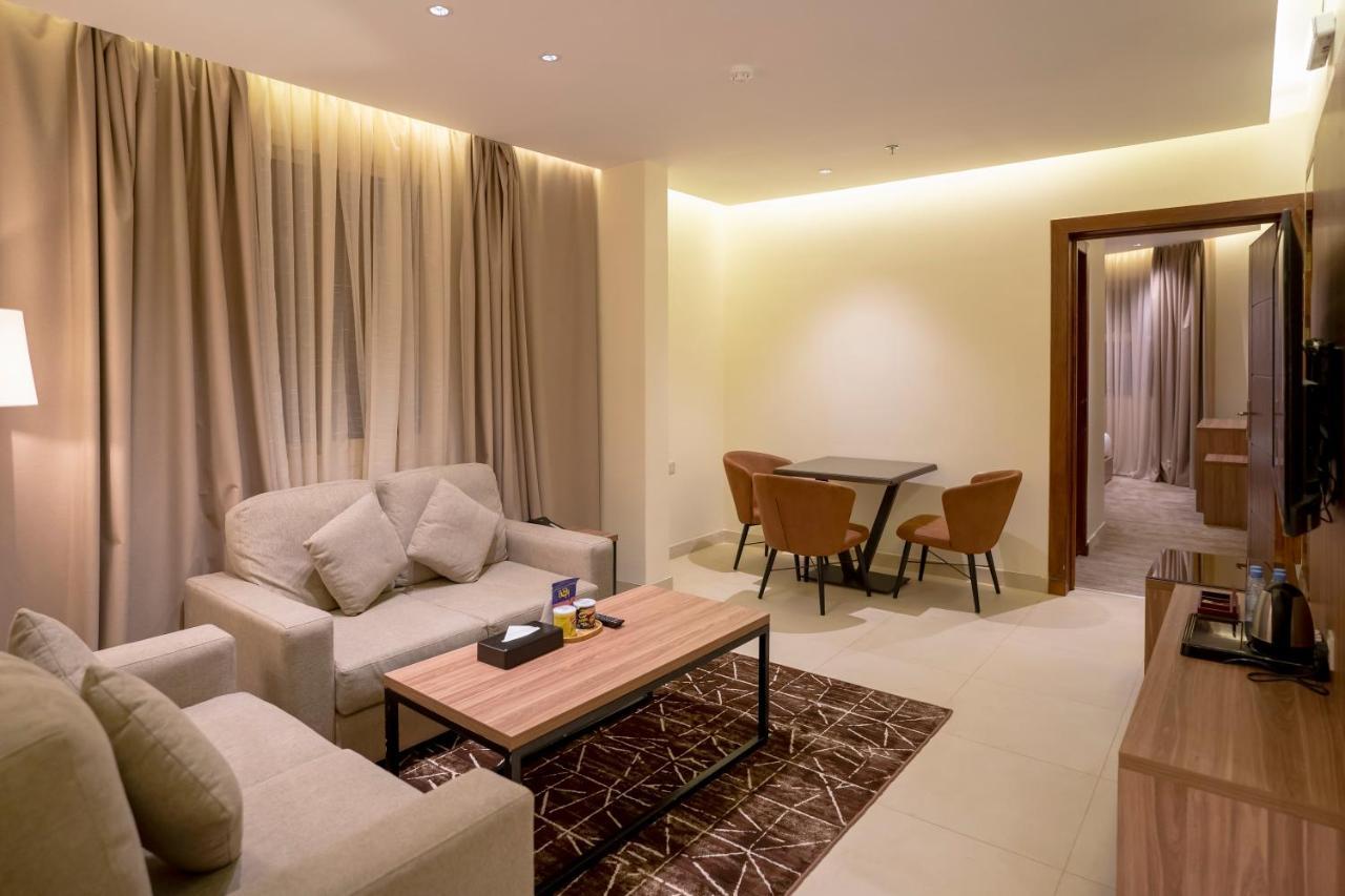 W Suites Hotel Abha Buitenkant foto